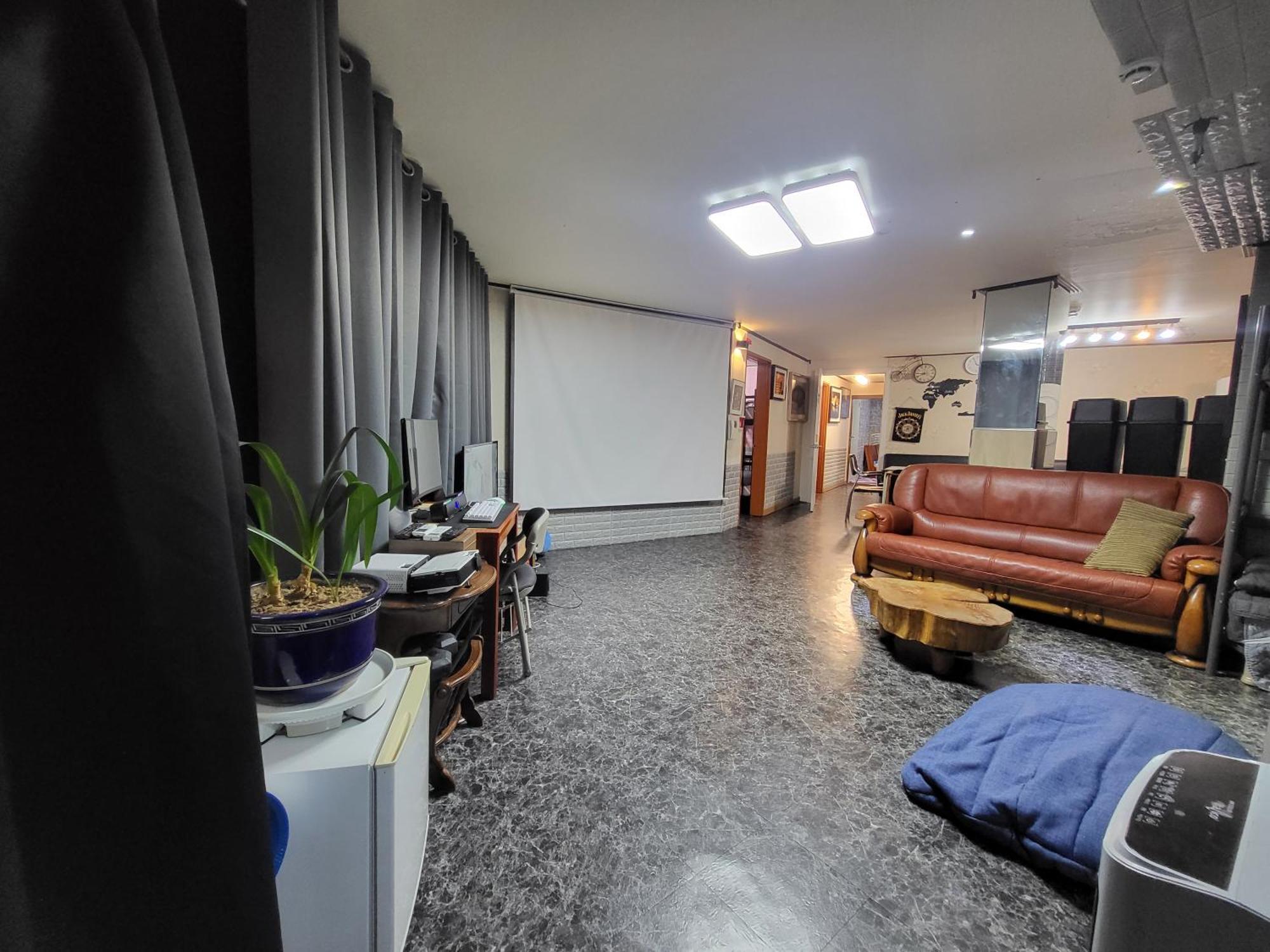 Db House Pangsapuri *